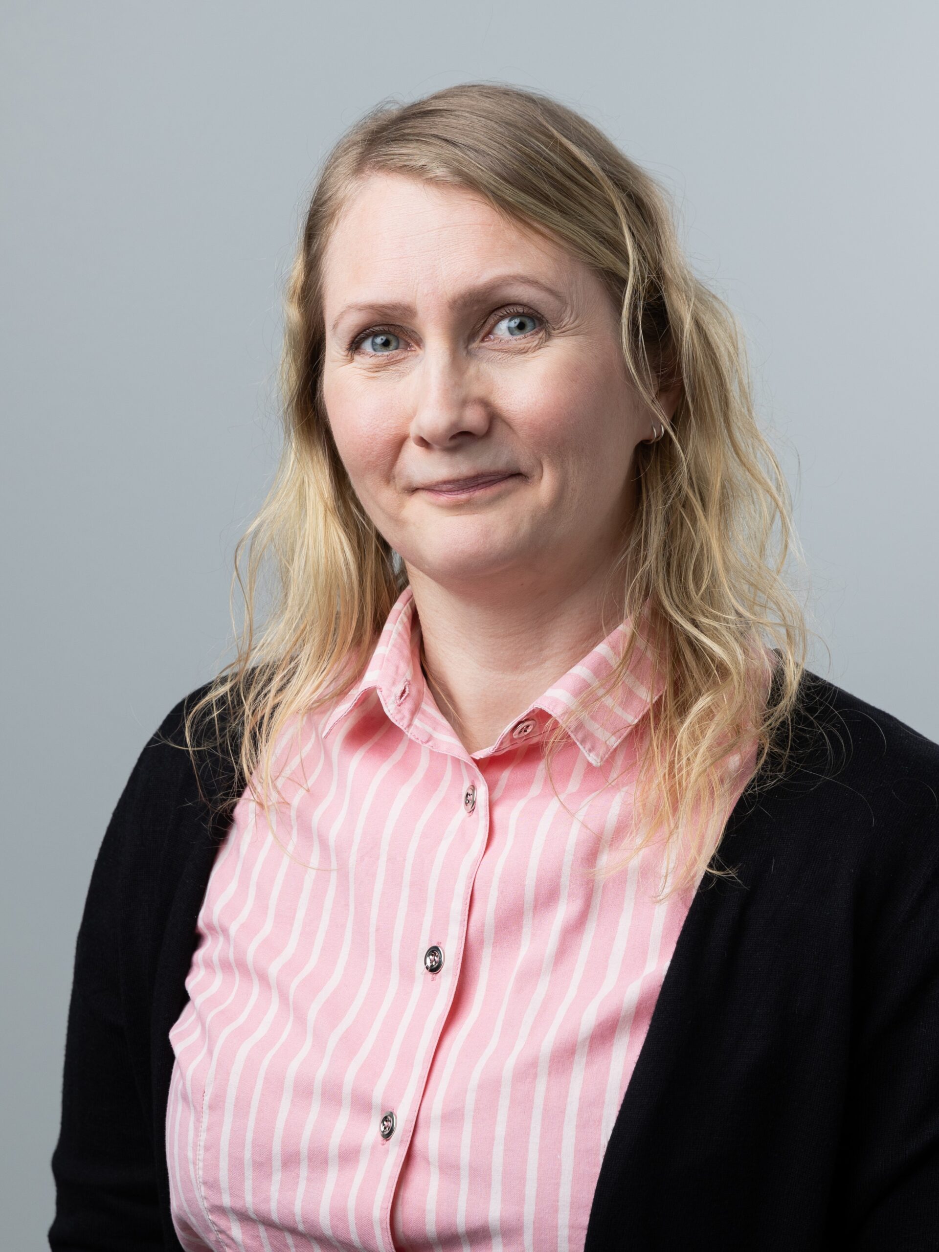 rintakuva koulutuspäällikkö Niina Romakkaniemestä